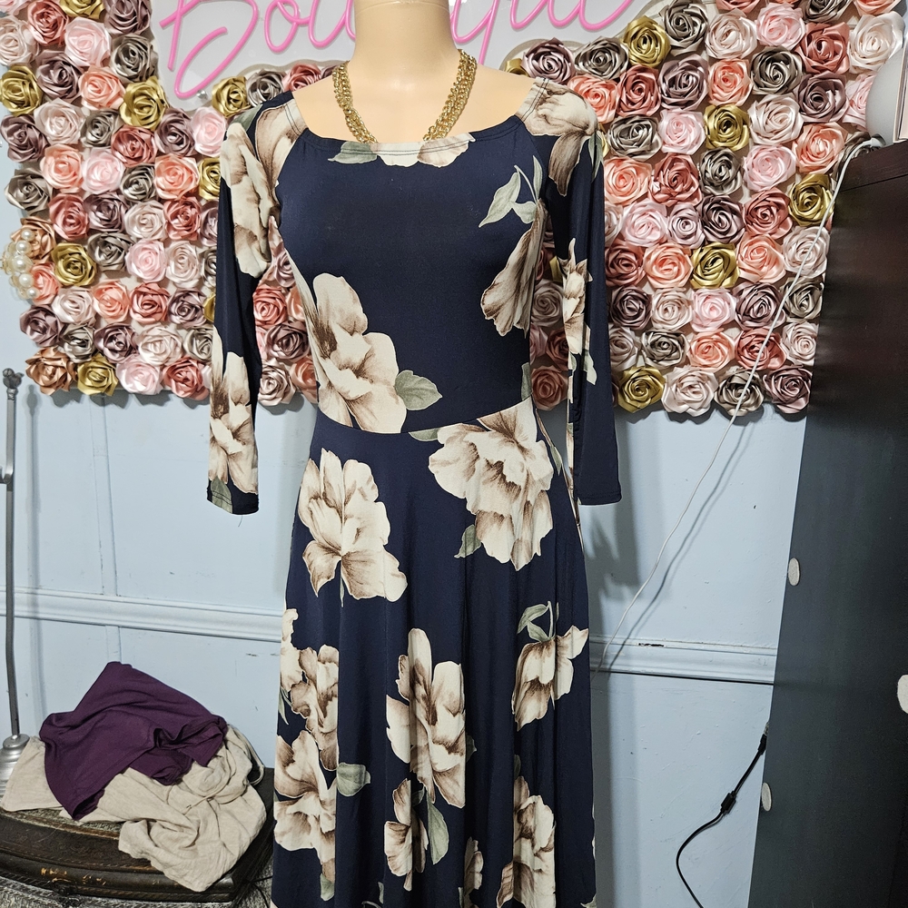 Soprano Navy Floral Midi Dress with Cream Blooms